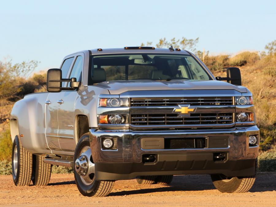  Chevrolet Silverado 3500 HD LTZ Crew Cab 2014 года  (фото 15 из 17)